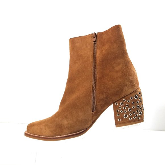 New Jeffrey Campbell Bravado Women Stud Boots 10 - Picture 2 of 11